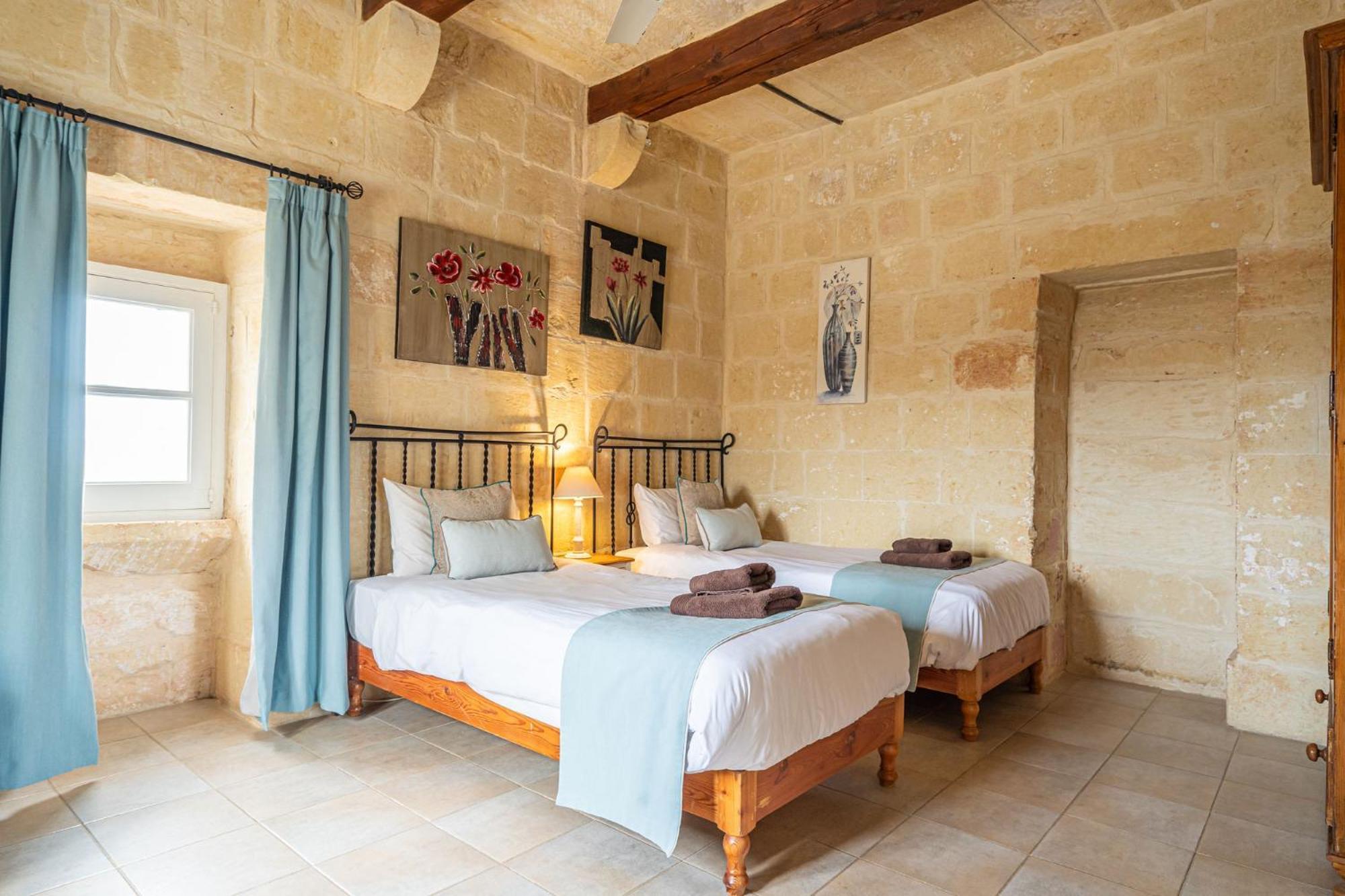 Sinjura Holiday Home Xagħra Exteriör bild